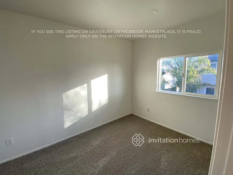 907 Whitney Ave — Photo 6