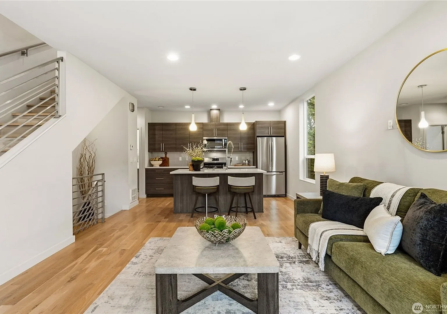 Luxury Ballard Townhouse for Rent | Designer Living in Seattle's Most Walkable Neighborhood — Photo 2