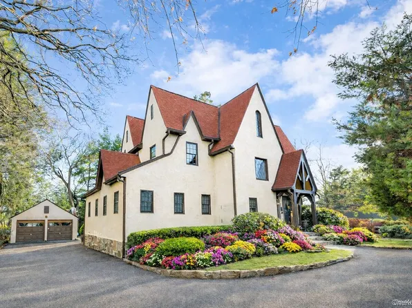 45 Wilmot Road, New Rochelle, NY 10804