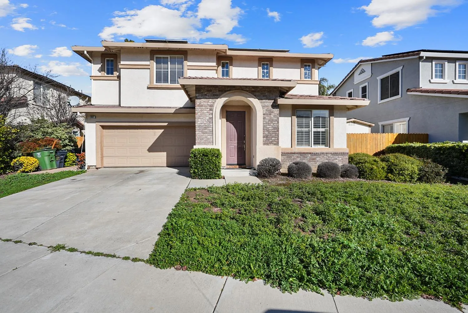 887 Iberis Way photo 1