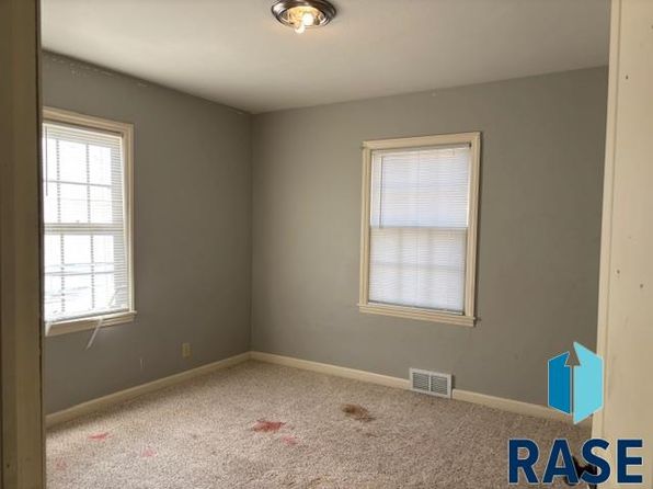 sioux-falls-south-dakota-447160148 picture