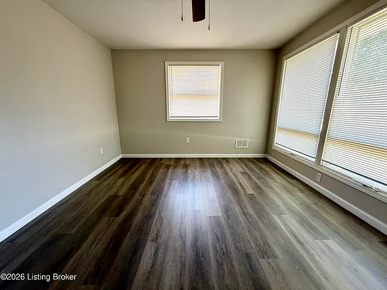 5303 Hosta Ln — Photo 3