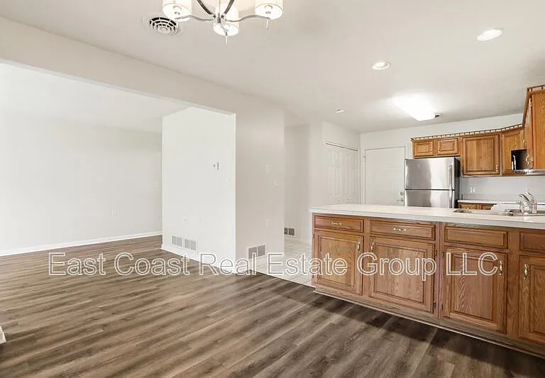 23 Sanibel Ln — Photo 8