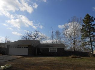 1601 Beaver Rd, Muskogee, OK 74403