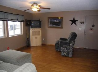 28882 Merry Rd, Pierre, SD 57501