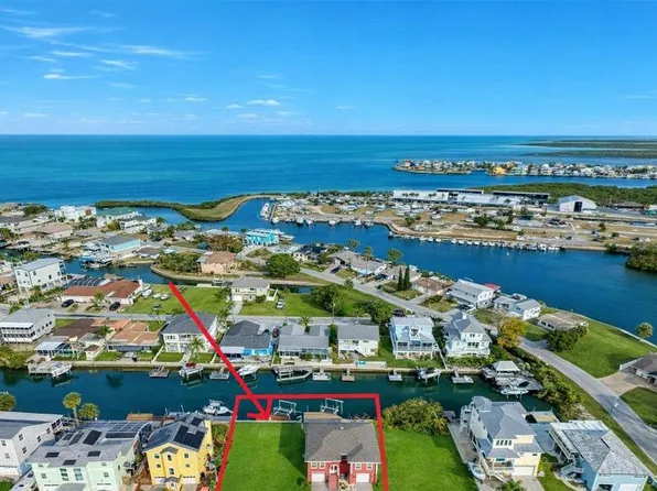 6531 Louise Ct, Hudson, FL 34667