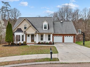 5542 Ginkgo Rd, Ooltewah, TN 37363