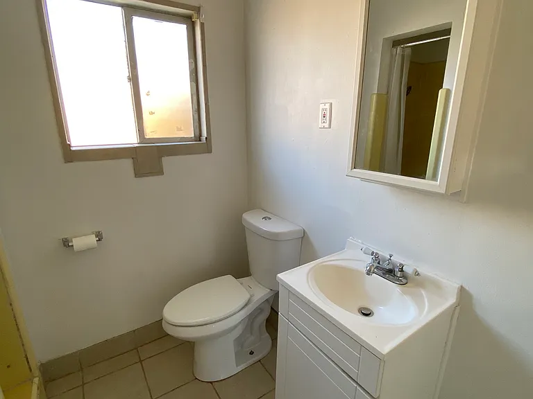 6442 Athol Ave — Photo 9