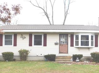 2028 Central St, Three Rivers, MA 01080