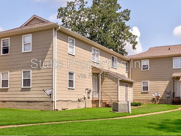 4th image of 1246 Graham Ave #17
