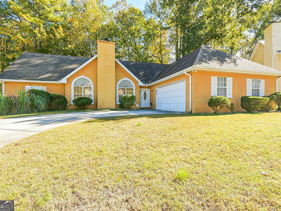 1st image of 796 Hyde Ct