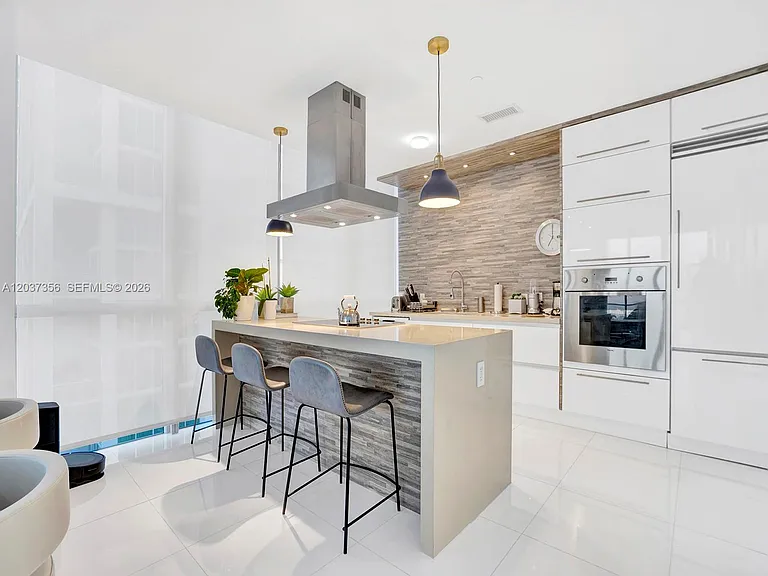 1100 Biscayne Blvd #4001 — Photo 19