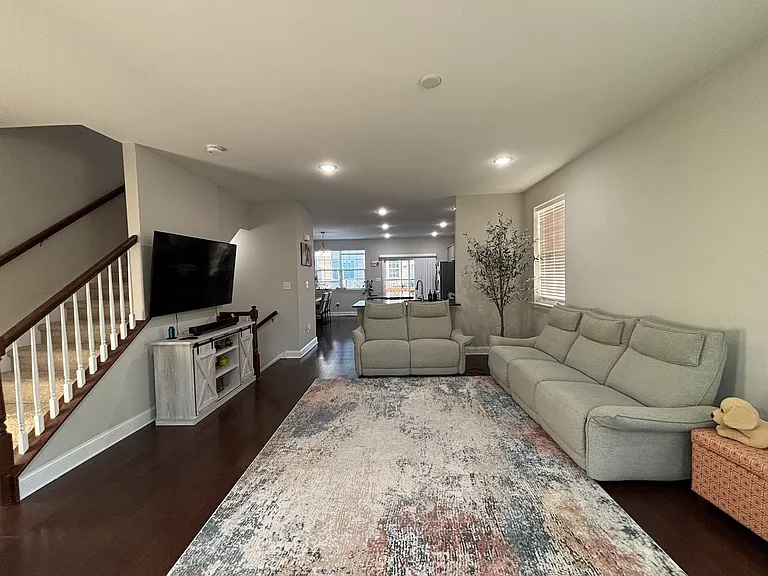 1207 Hights Farm Rd N #1207 — Photo 3