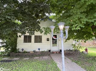 715 N 11th St, Centerville, IA 52544