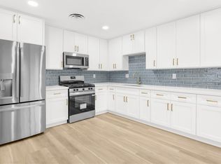 2805 Sandy Ln, Las Vegas, NV 89115