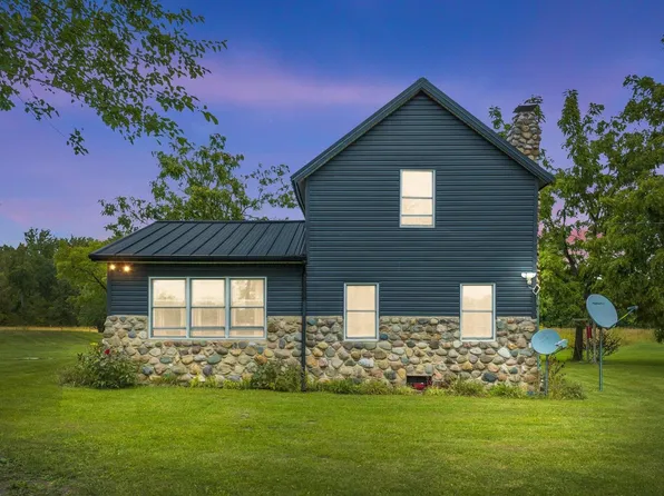 4990 E Ray Clark Rd, Fremont, IN 46737