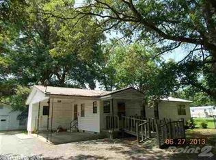 103 NW 3rd St, Mcrae, AR 72102