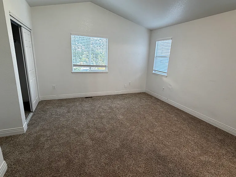 4885 Morrison Rd — Photo 4