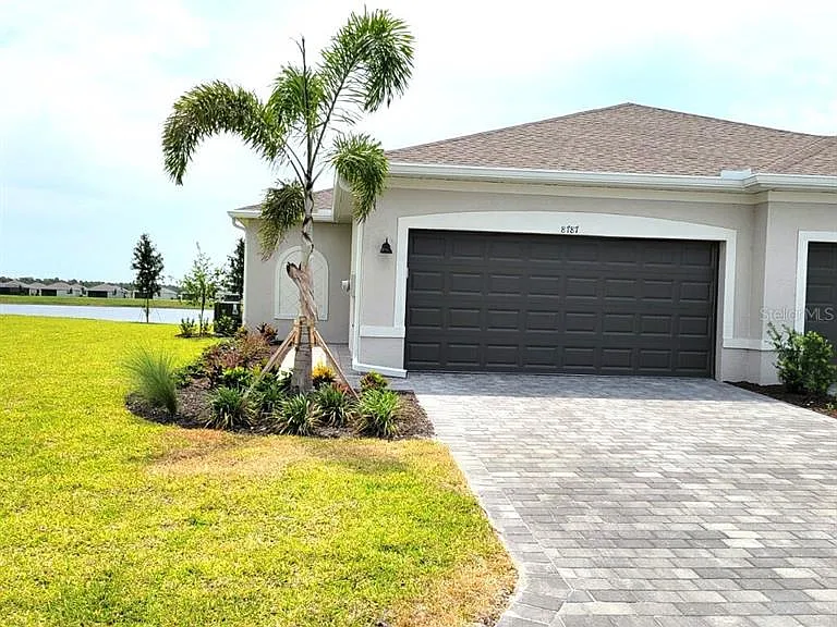 8787 Saint Kitts Cir — Photo 2