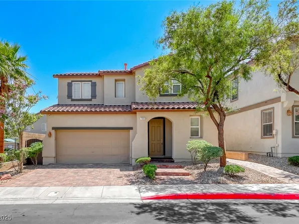 708 Point Bluff St, Henderson, NV 89002