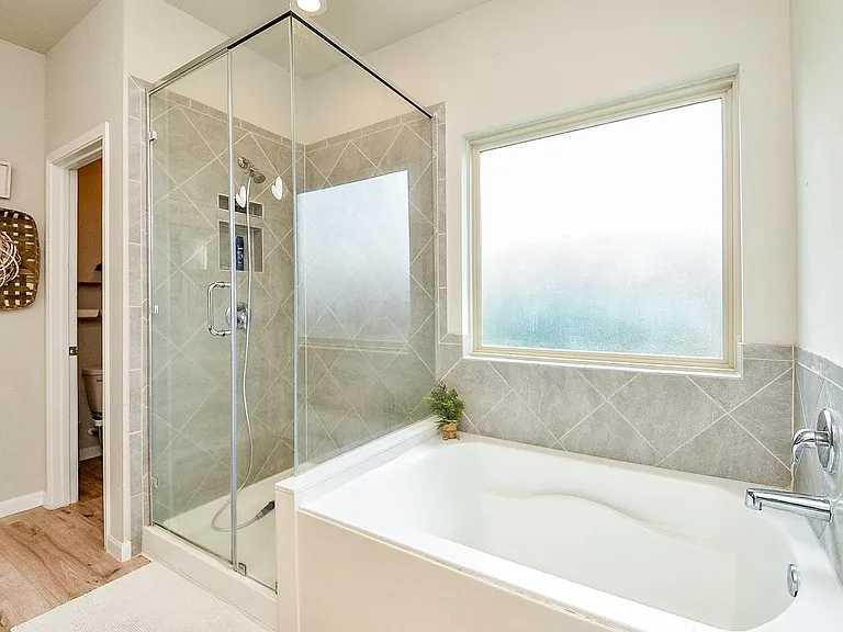 10217 Shore Acres Ln — Photo 12