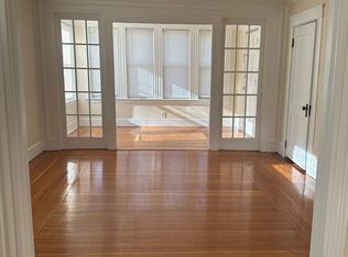 666 Providence St #1F, Woonsocket, RI 02895