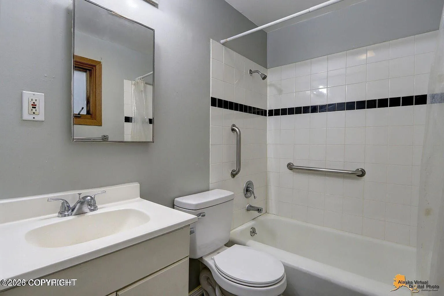 1 bed, 500 sqft, $995 — Photo 1