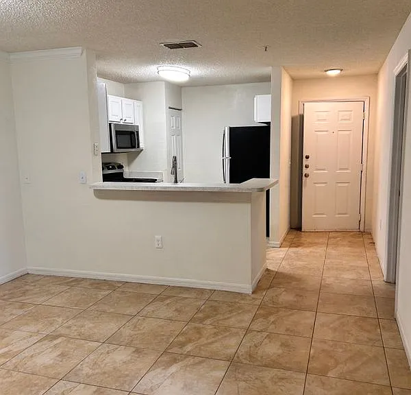 4240 Summer Landing Dr #102 — Photo 7