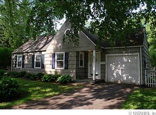 297 Valley Rd, Rochester, NY 14618