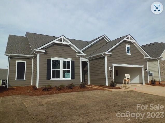 2nd image of 1007 Gibbs Farm Dr