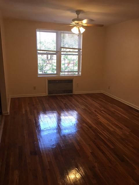 1st image of 14848 88th Ave APT 3L