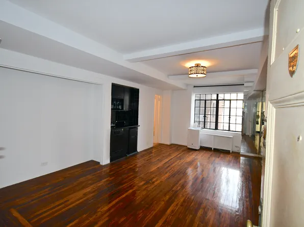 45 Tudor City Place image 1 of 15