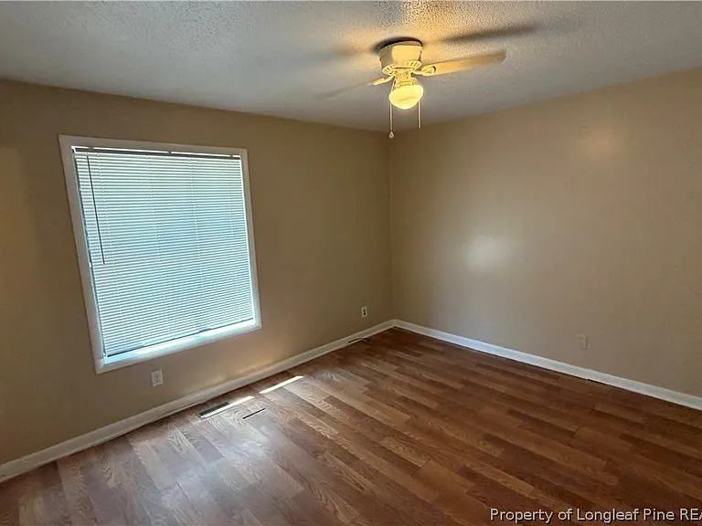 313 Nugget Ct — Photo 9