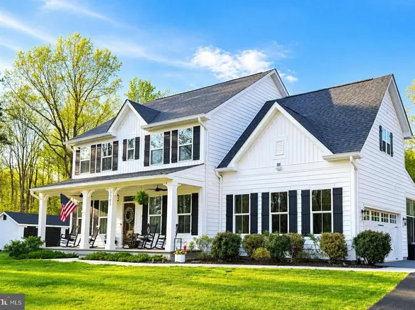 7701 Riparian Ct, Fredericksburg, VA 22408