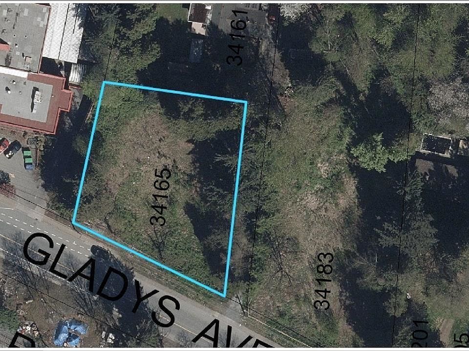 1st image of 34165 Gladys Ave