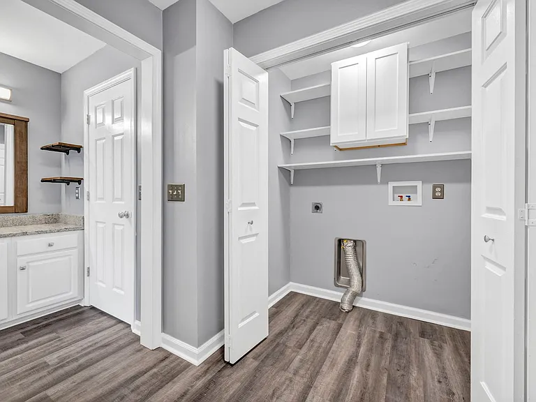 120 W Horn Ct — Photo 23