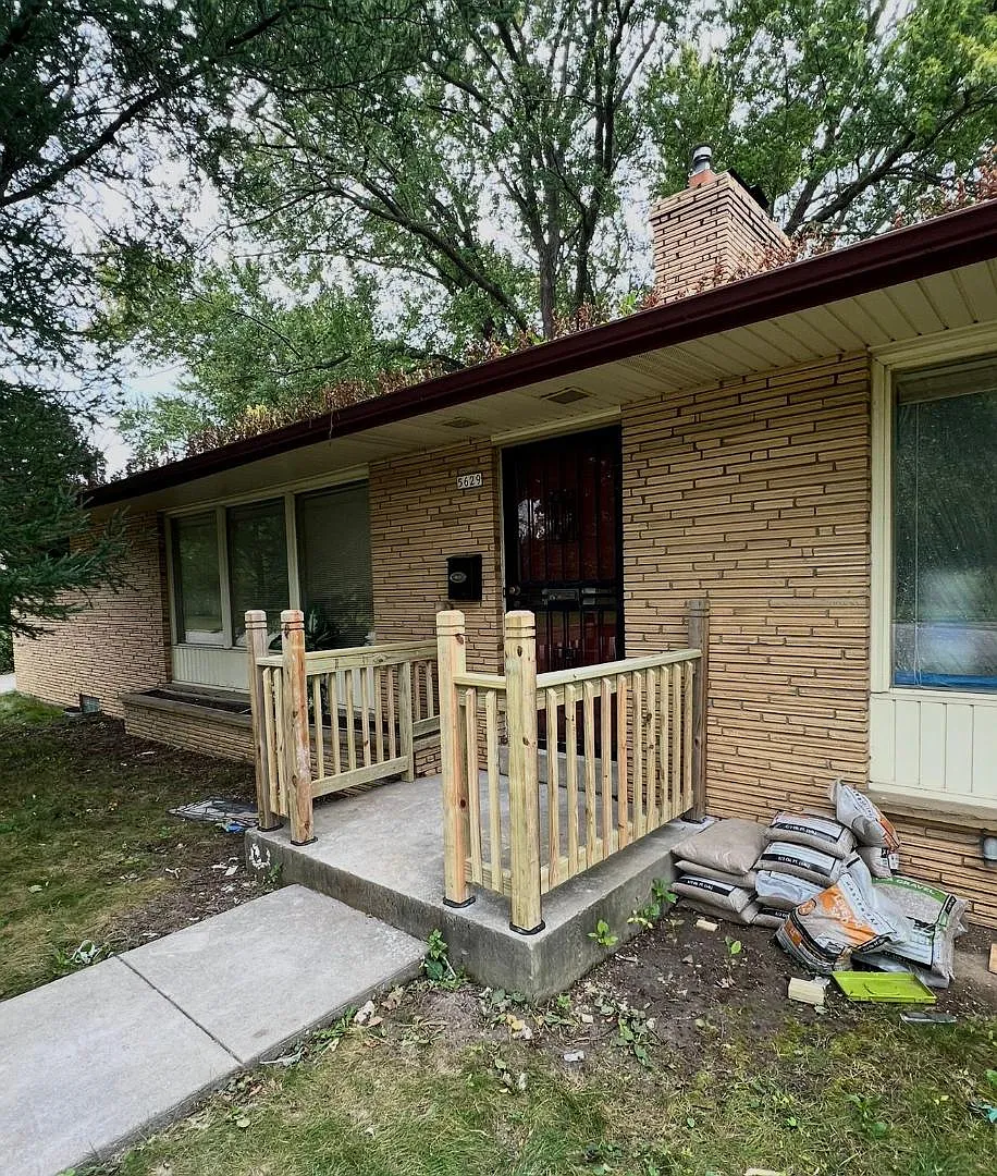 5629 W Lincoln Creek Dr. — Photo 2