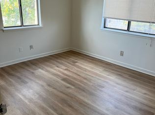 1322 Old Manor Rd, Columbia, SC 29210