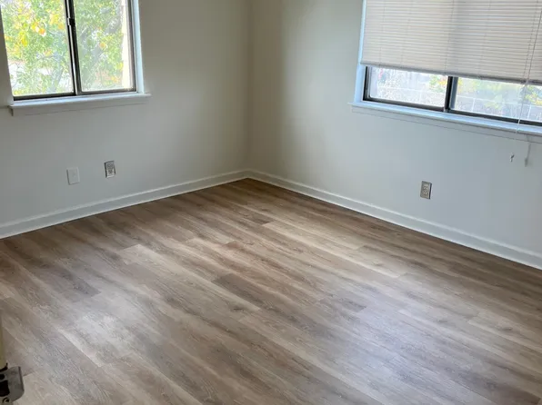 1322 Old Manor Rd, Columbia, SC 29210