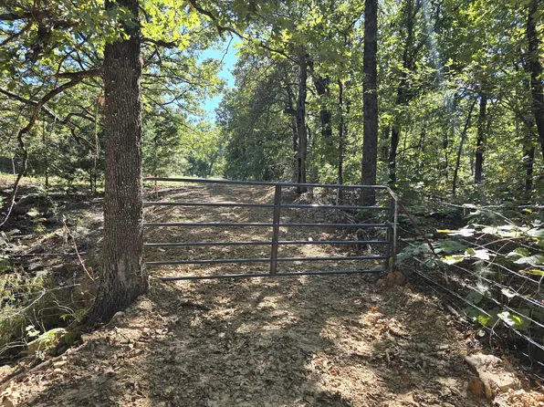 E 233rd St S, Webbers Falls, OK 74470