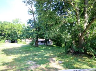 2381 S Farm Road 115, Springfield, MO 65738