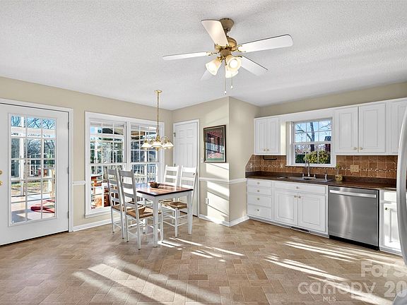 5th image of 834 Indian Trail Run