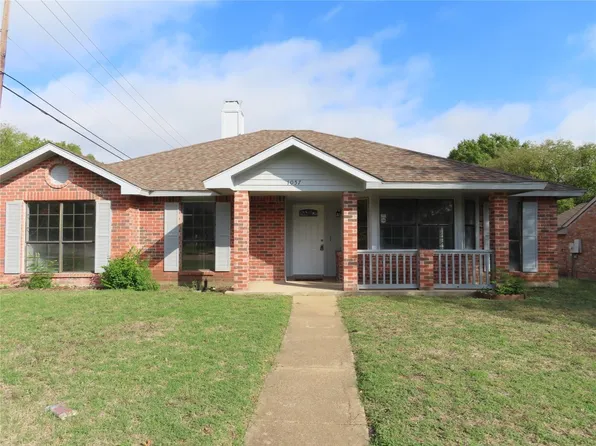 1057 Twin Falls Dr, Desoto, TX 75115