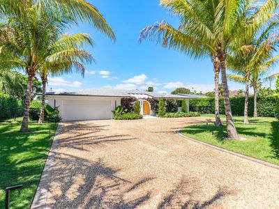 7711 W Lake Drive, Lake Clarke Shores, FL, 33406