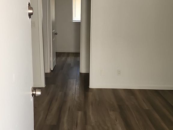 3rd image of 428 N Glenn Ave #E