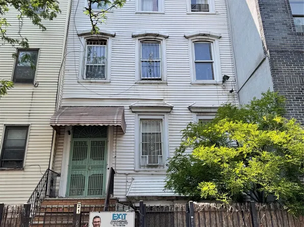 21 Jefferson Street, Brooklyn, NY 11206