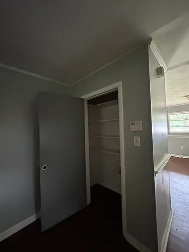 209 Morningside Dr Photo 1