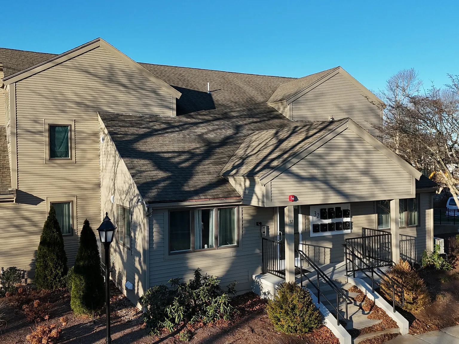 32 Main Street - E — Photo 1