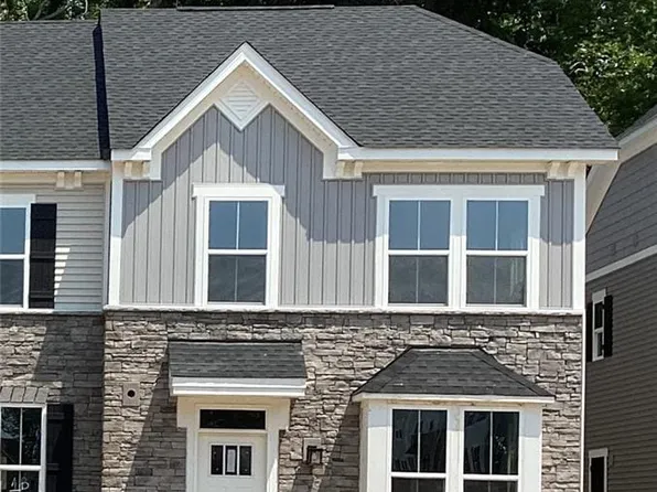 408 Big Woods Dr #1A, Poquoson, VA 23662