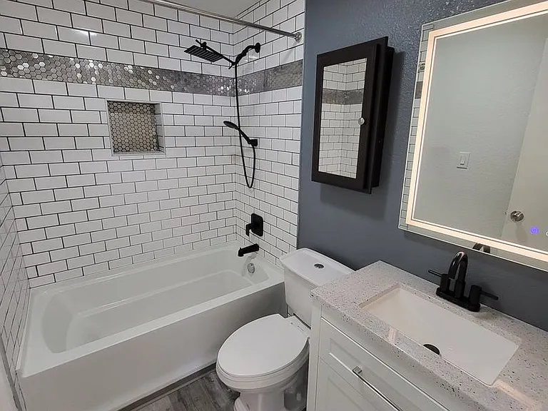 3410 Woodside Dr #30-B — Photo 7